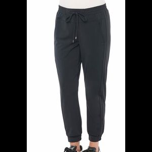 Democracy high rise jogger